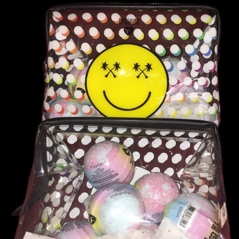 Victoria's Secret Pink Knocked Out Cosmetic Bag